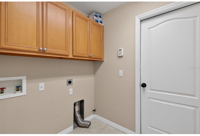 Building Photo - 5717 Heronpark Pl