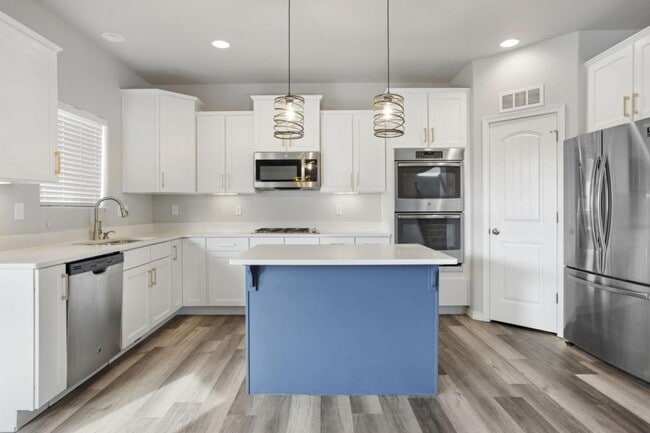 Building Photo - 8560 Dry Needle Place