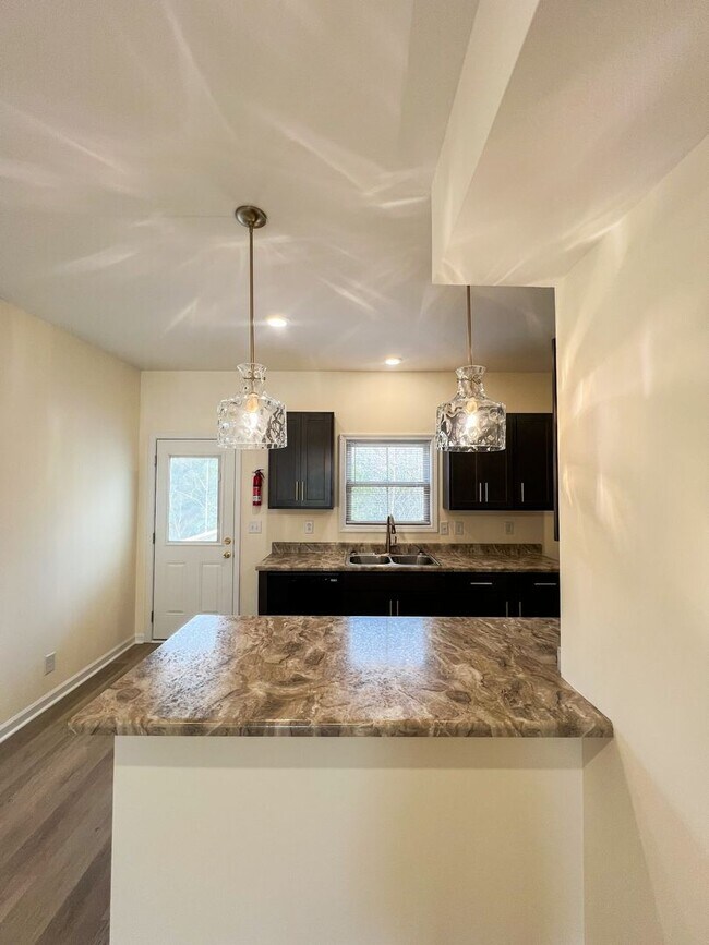 Building Photo - 301 Ranger Ln