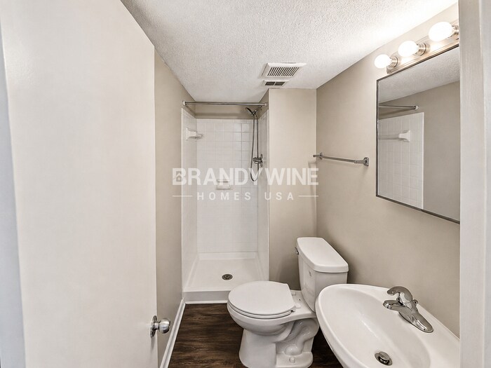 Building Photo - 4720 Edwina Ln SW