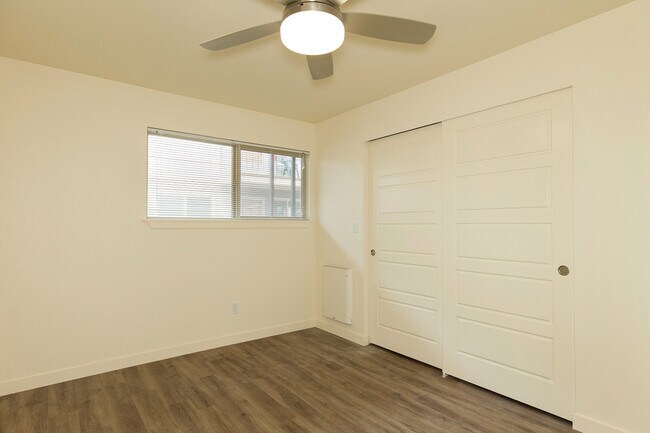 Building Photo - 2237 NW 59th-5