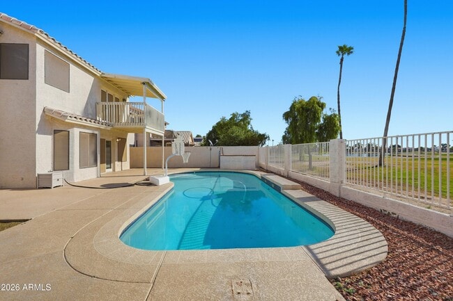 Building Photo - 12848 S 45th St