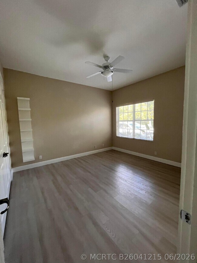 Building Photo - 7724 NW 47th Dr
