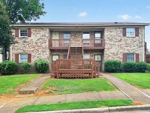 Building Photo - 6209 Friar Tuck Dr NW