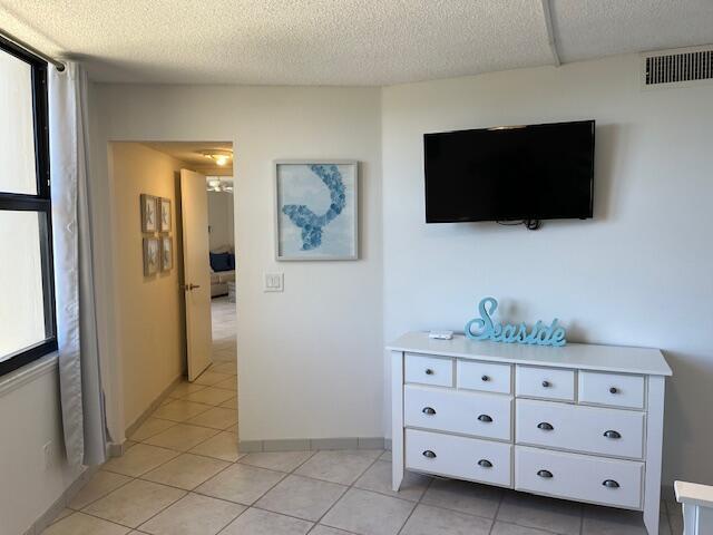 Building Photo - 2800 N Ocean Dr