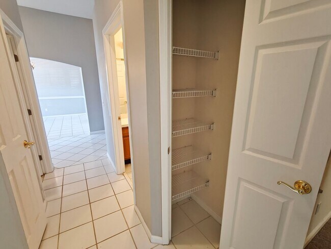 Building Photo - Florida Living at Its Best – 3BR Home with Hot Tub & Resort Amenities