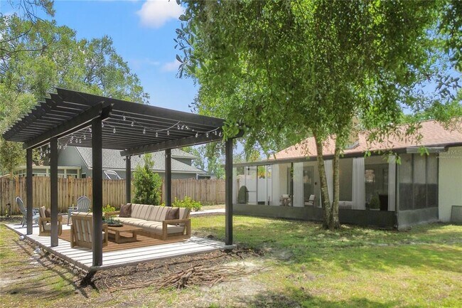 Building Photo - 3818 Meridian Pl