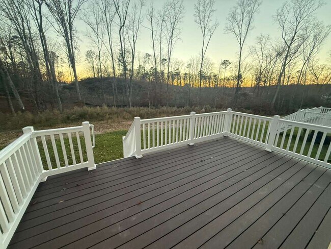 Building Photo - 6454 Fennec Run