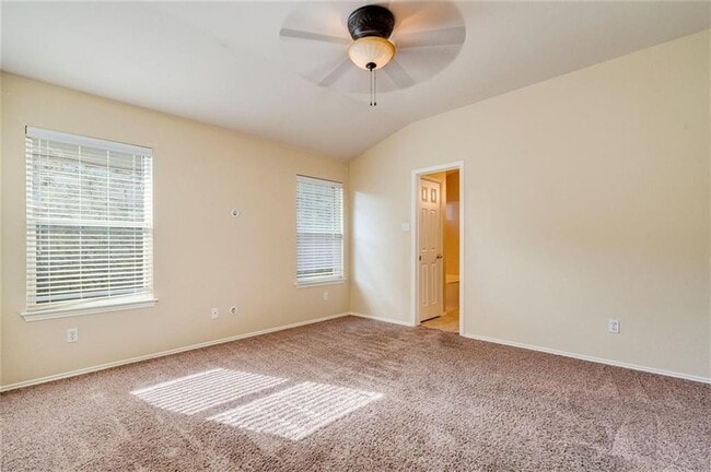 Building Photo - 1307 Dillon Lake Bend