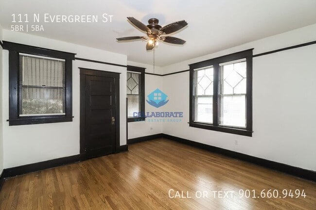 Building Photo - 111 N Evergreen St