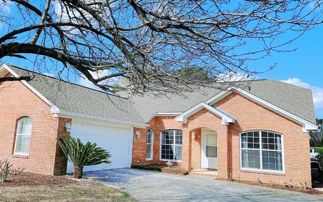 Primary Photo - 192 Sugar Plum Dr