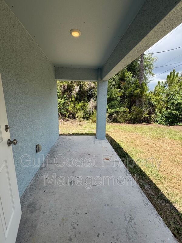 Building Photo - 10162 Tramore Ave