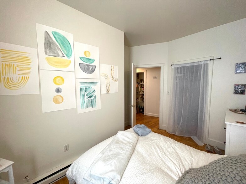 Building Photo - 616 Columbus Ave