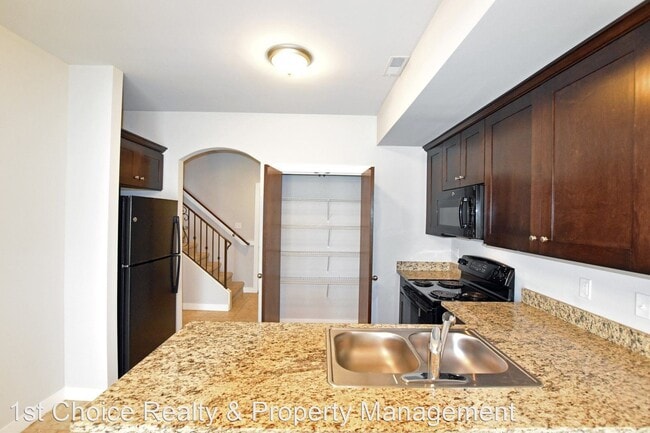 Building Photo - 3 br, 2.5 bath House - 6275 Windemere