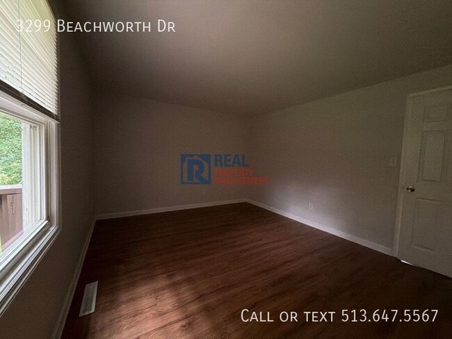 Building Photo - 3299 Beachworth Dr