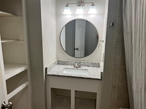 Building Photo - 16064 Holly St