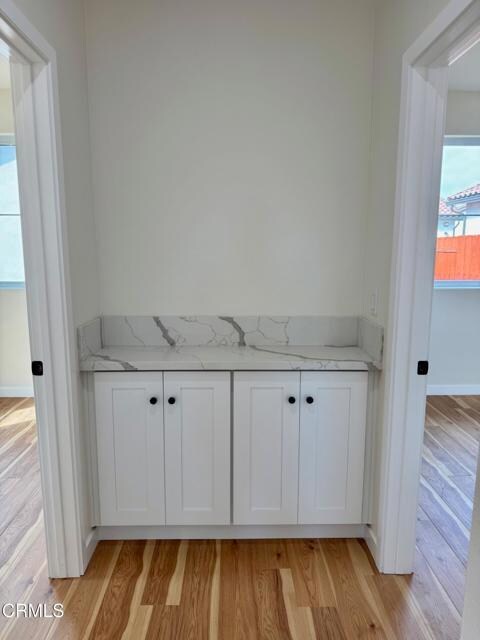 Building Photo - 1170 W 1st St