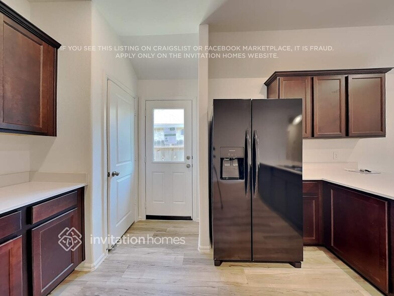 Building Photo - 22711 Bolanzo Ln