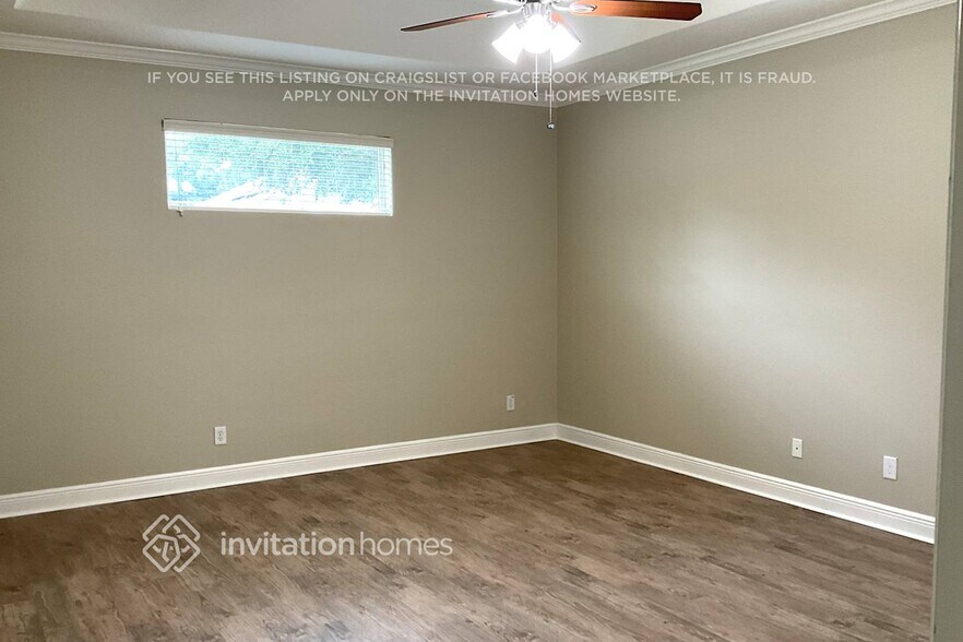 Building Photo - 1390 Stellar Dr