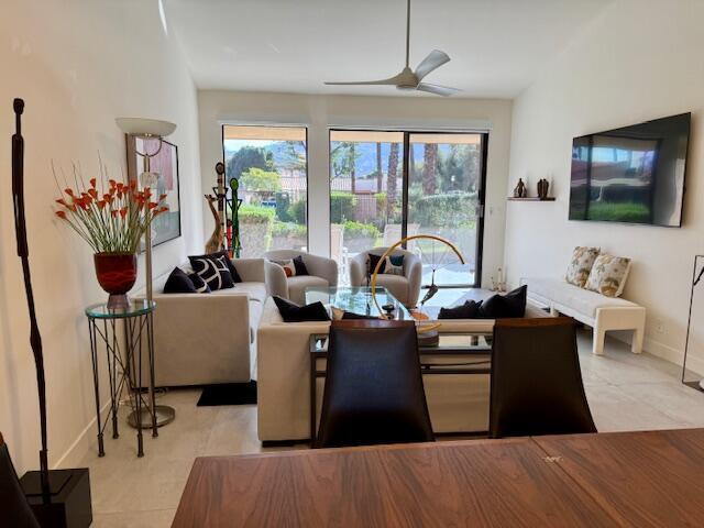 Building Photo - 6 Granada Dr