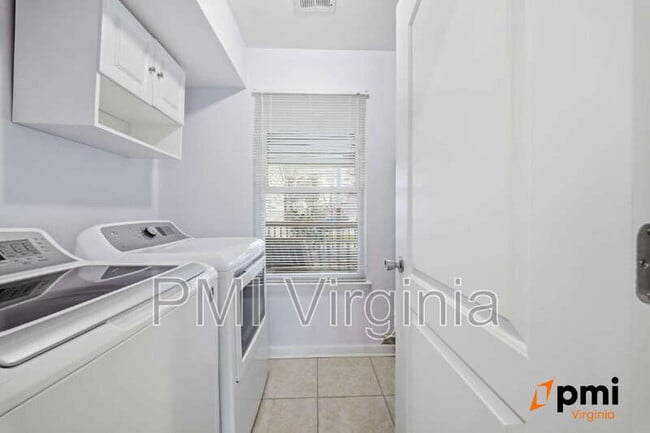 Building Photo - 5413 Brookfield Dr