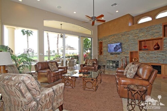 Building Photo - 48594 Vista Palomino