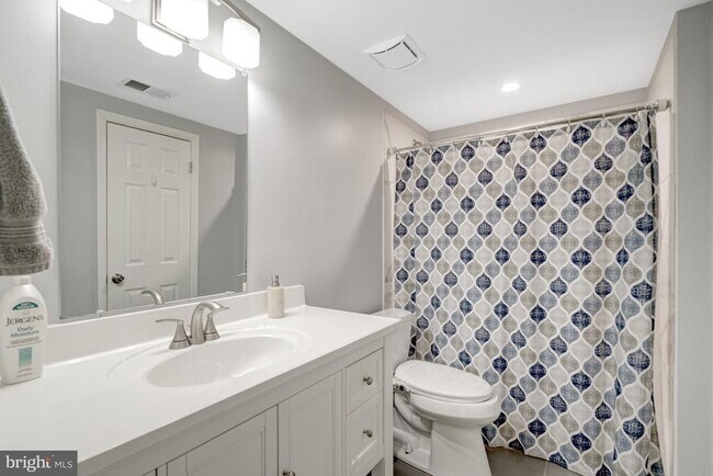 Building Photo - 7729 Silver Sage Ct