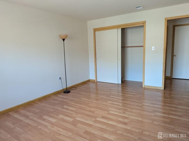 Building Photo - 1714 Raspberry Ct