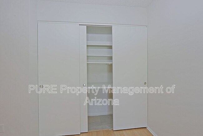 Building Photo - 9355 N 91st St