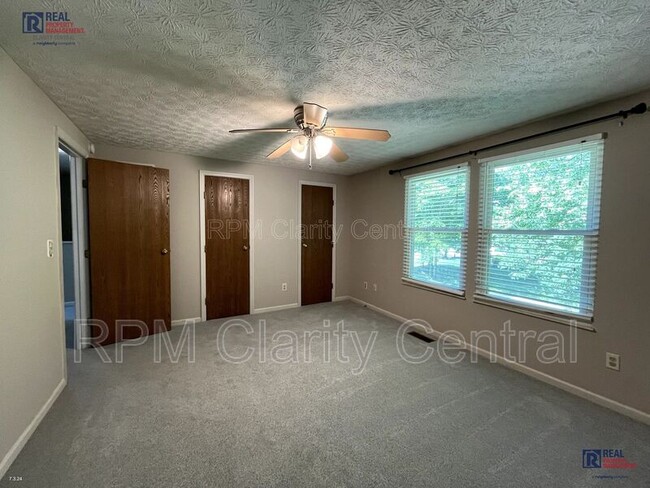 Building Photo - 767 Lindenhaven Rd