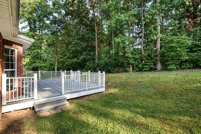 Building Photo - 115 Oligi Ln