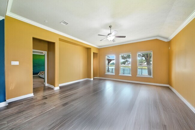 Building Photo - 25218 Lockspur Dr