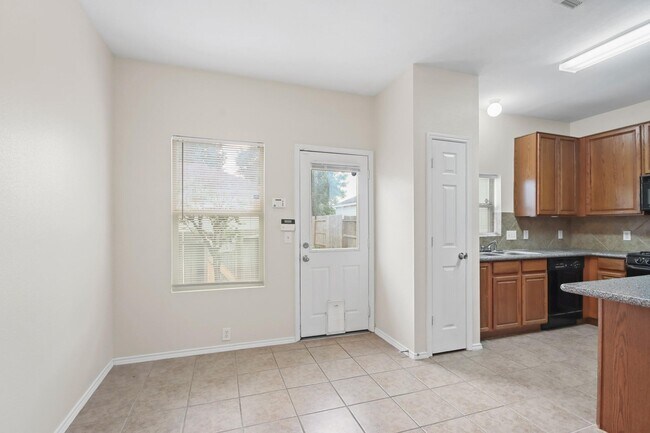 Building Photo - 3526 Glenmore Meadow Dr