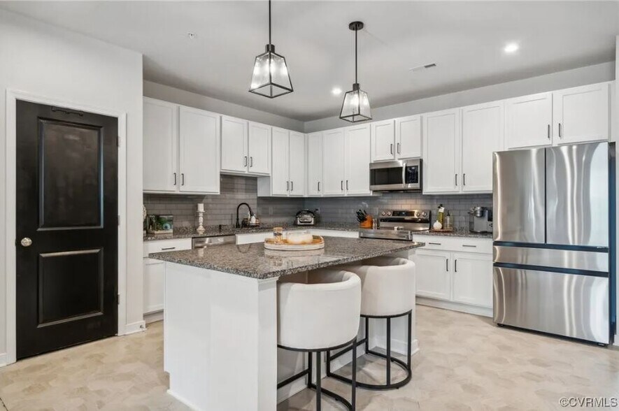 Building Photo - 7209 Hancock Chase Ct