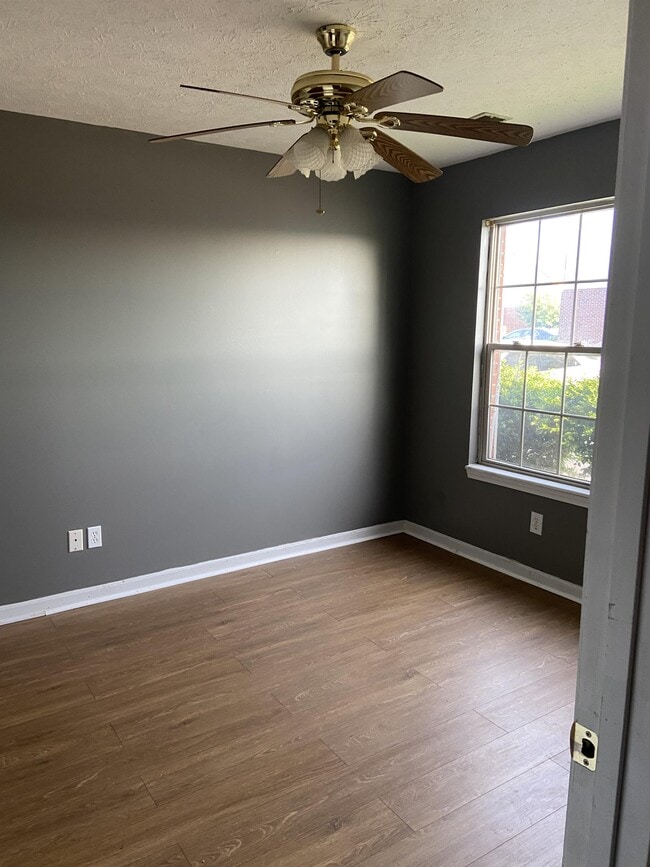Building Photo - 2301 Filiatreau Ln