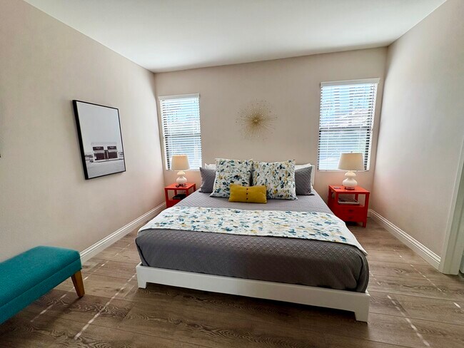 Building Photo - 55459 Tanglewood