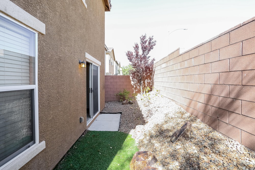 Building Photo - 9434 W Blooming Grove Ave