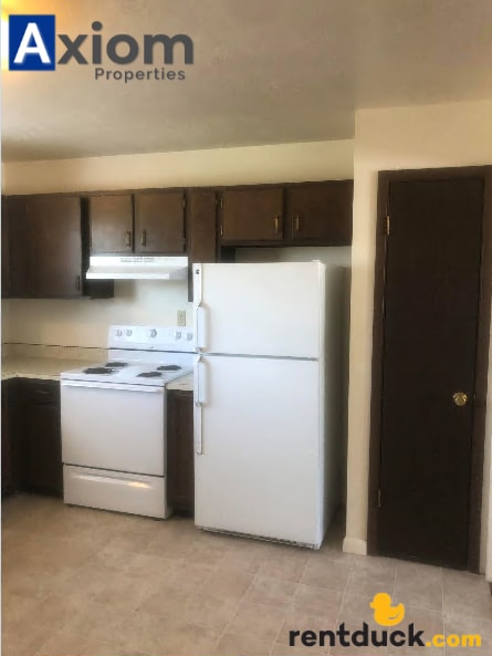 Building Photo - 1156 Freeman-B