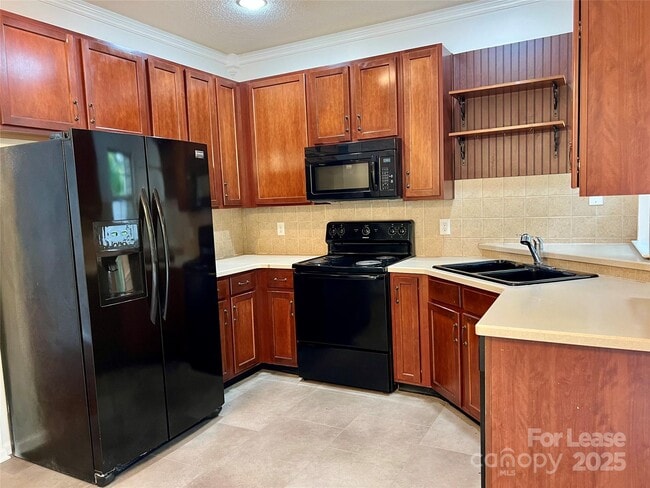 Building Photo - 3210 Summerfield Ridge Ln