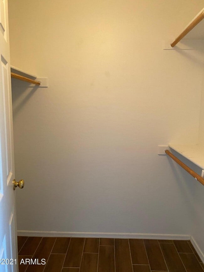 Building Photo - 14856 W Ventura St