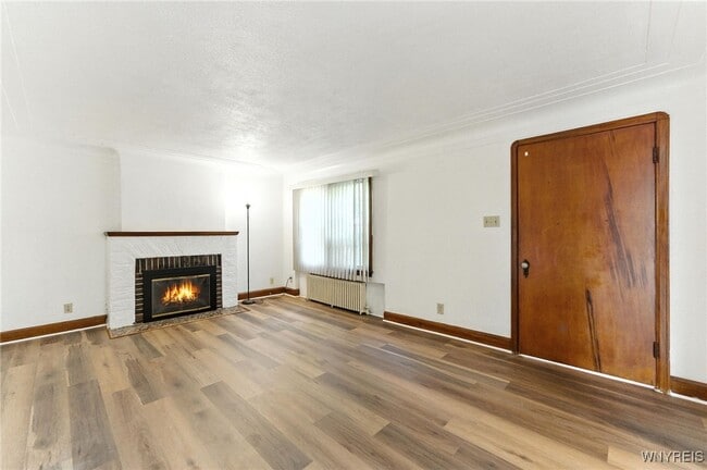 Building Photo - 841 Cleveland Dr