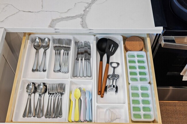 Building Photo - 1817 Andrea Pl