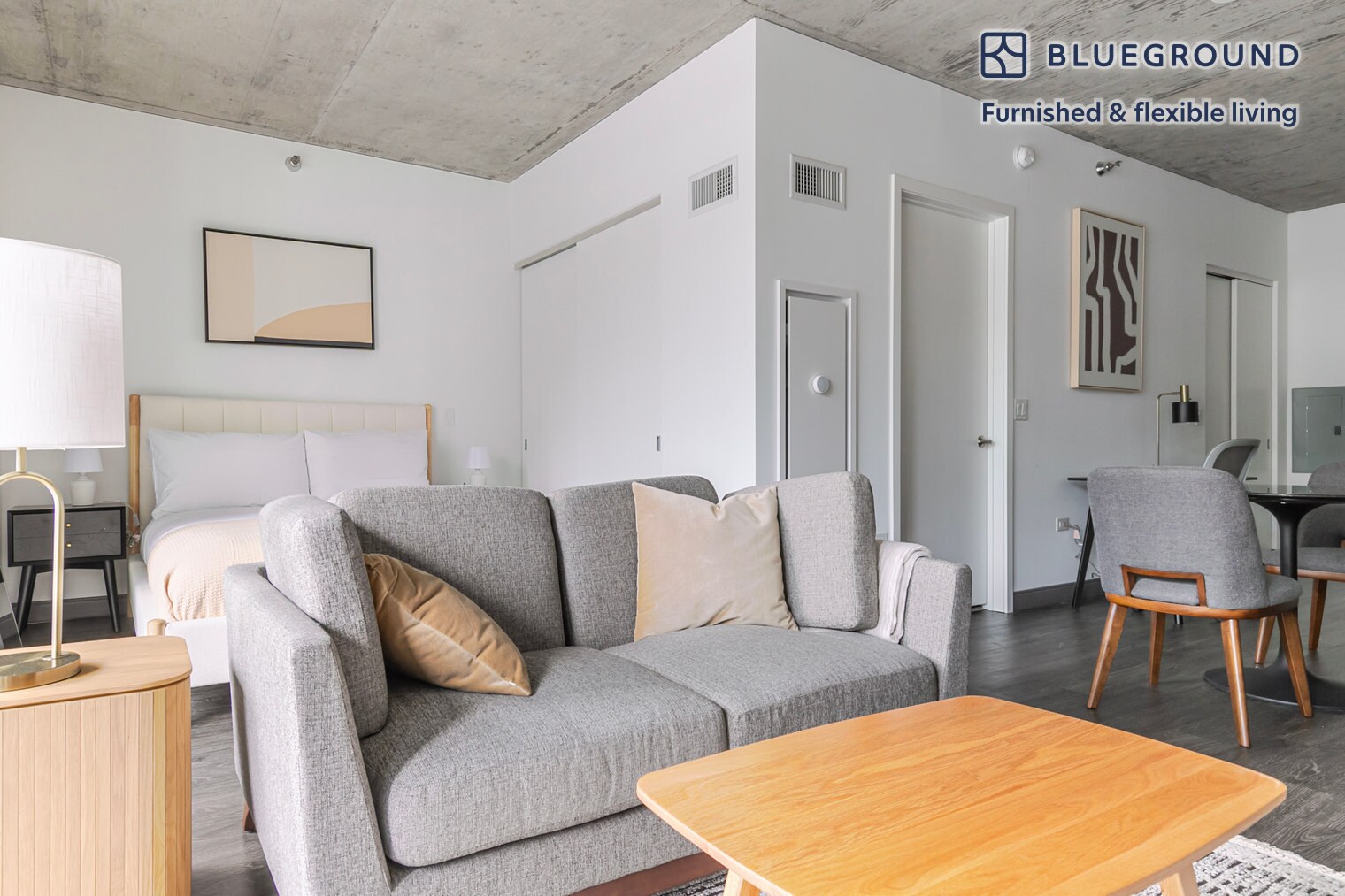 Building Photo - 60 E Randolph St