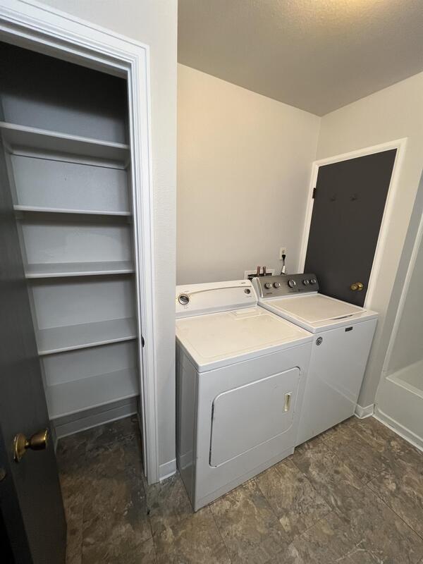 Building Photo - 714 Dell Range Blvd