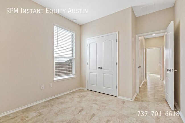 Building Photo - 6300 Carriage Pines Dr