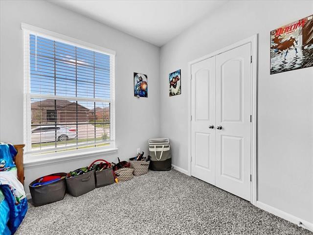Building Photo - 2112 Erlinda Dr
