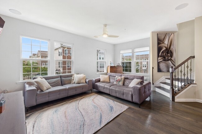 Building Photo - 84 Truman Dr