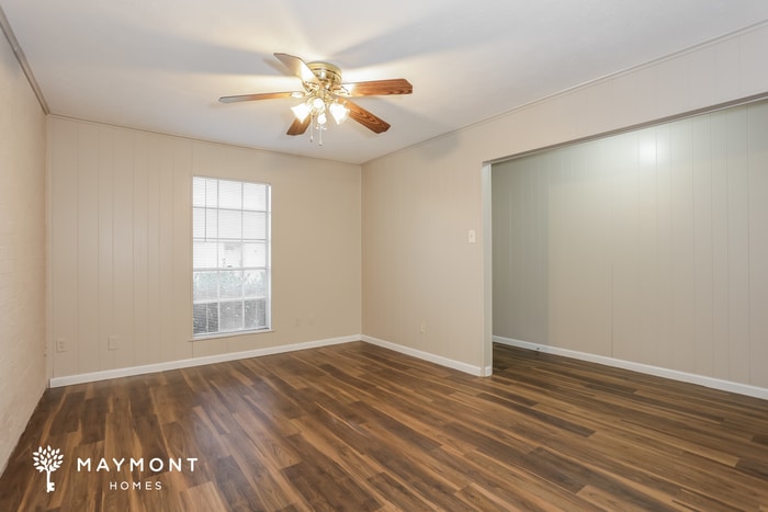 Building Photo - 40 E Mountain Creek Dr
