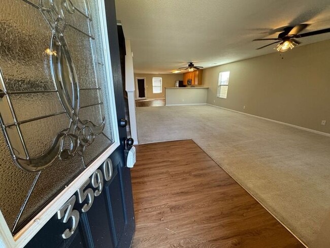 Building Photo - Your New Home for the Holidays—Tour Today!