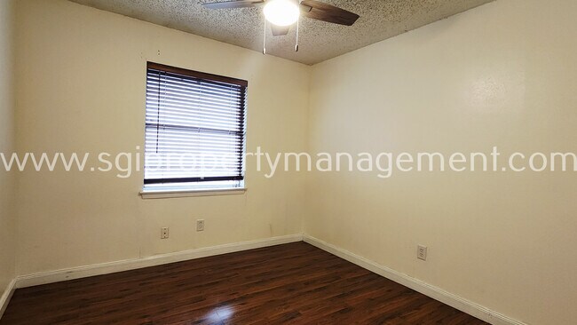 Building Photo - 3407 Durango Ln